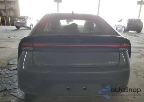 2025 Toyota Prius Le из США, поврежденный, VIN JTDACAAU1S3056906